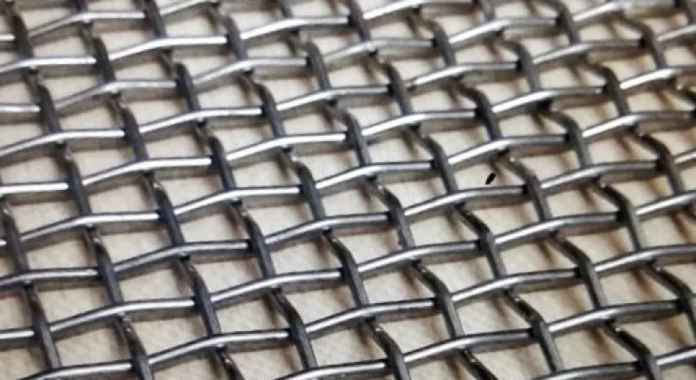 Fungsi wiremesh crimped untuk pembangunan di riau